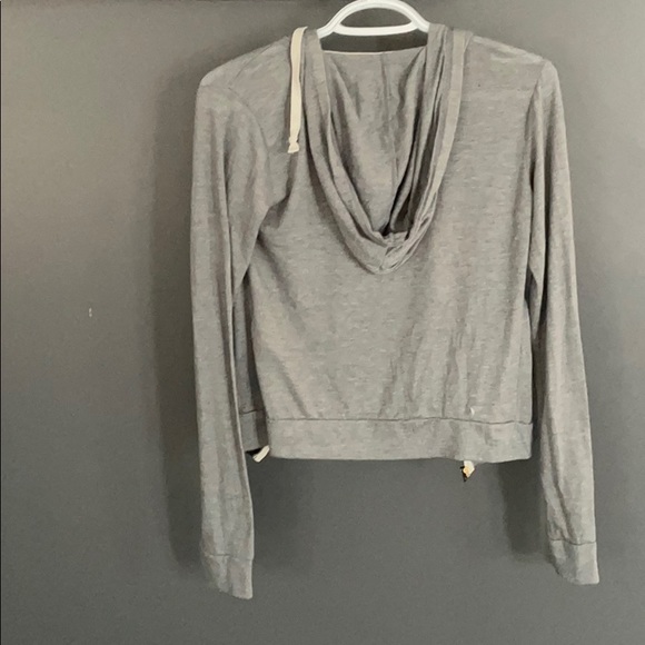 Hollister lightweight hoodie - Picture 2 of 3